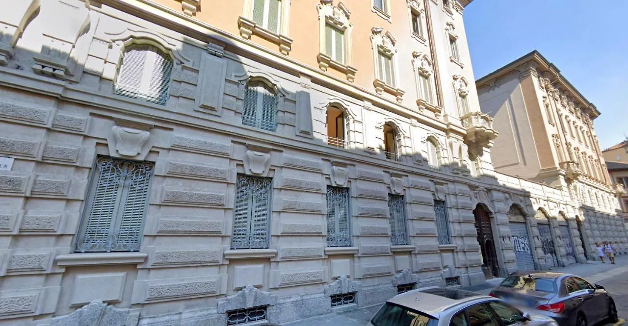 Apartment Suite Sant'Ambrogio, Universita Cattolica Italy